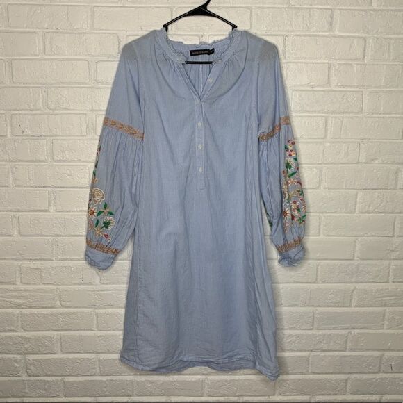 Anthropologie Dresses & Skirts - Antik Batik Frida Embroidered Tunic Dress XS